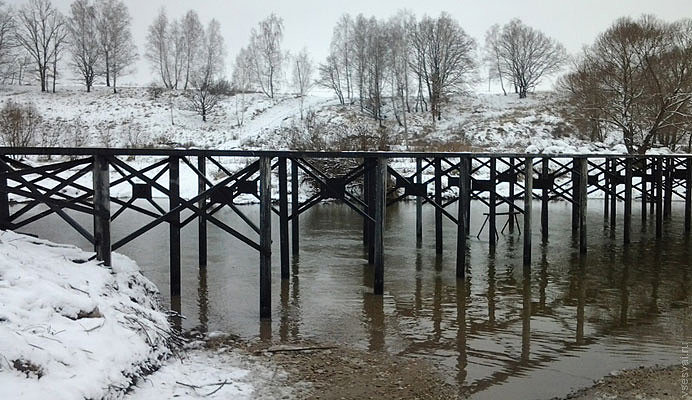 Свайные мосты: надежное решение для преодоления водных преград в Королев от 57536 руб